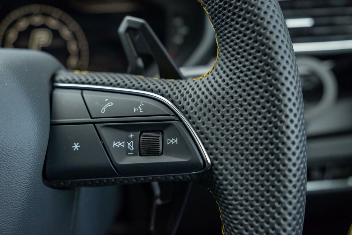 2022 Lamborghini Urus Urban