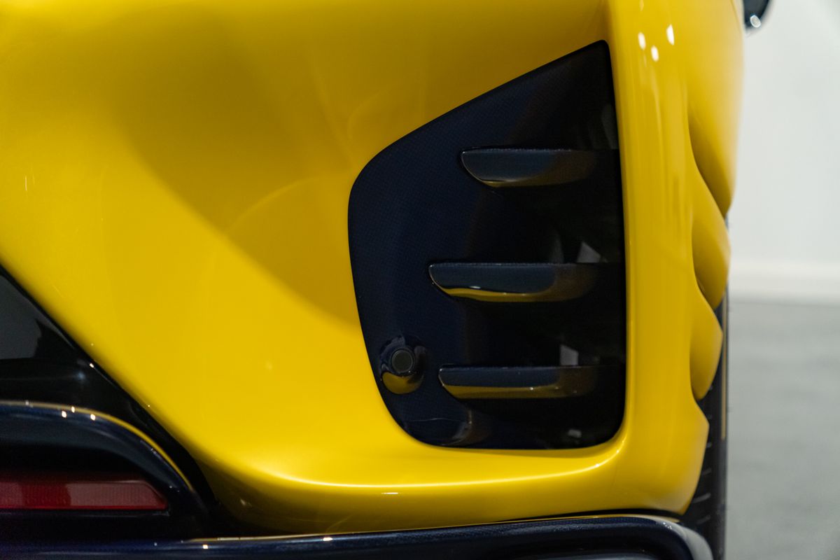 2023 Ferrari 812 Competizione Aperta