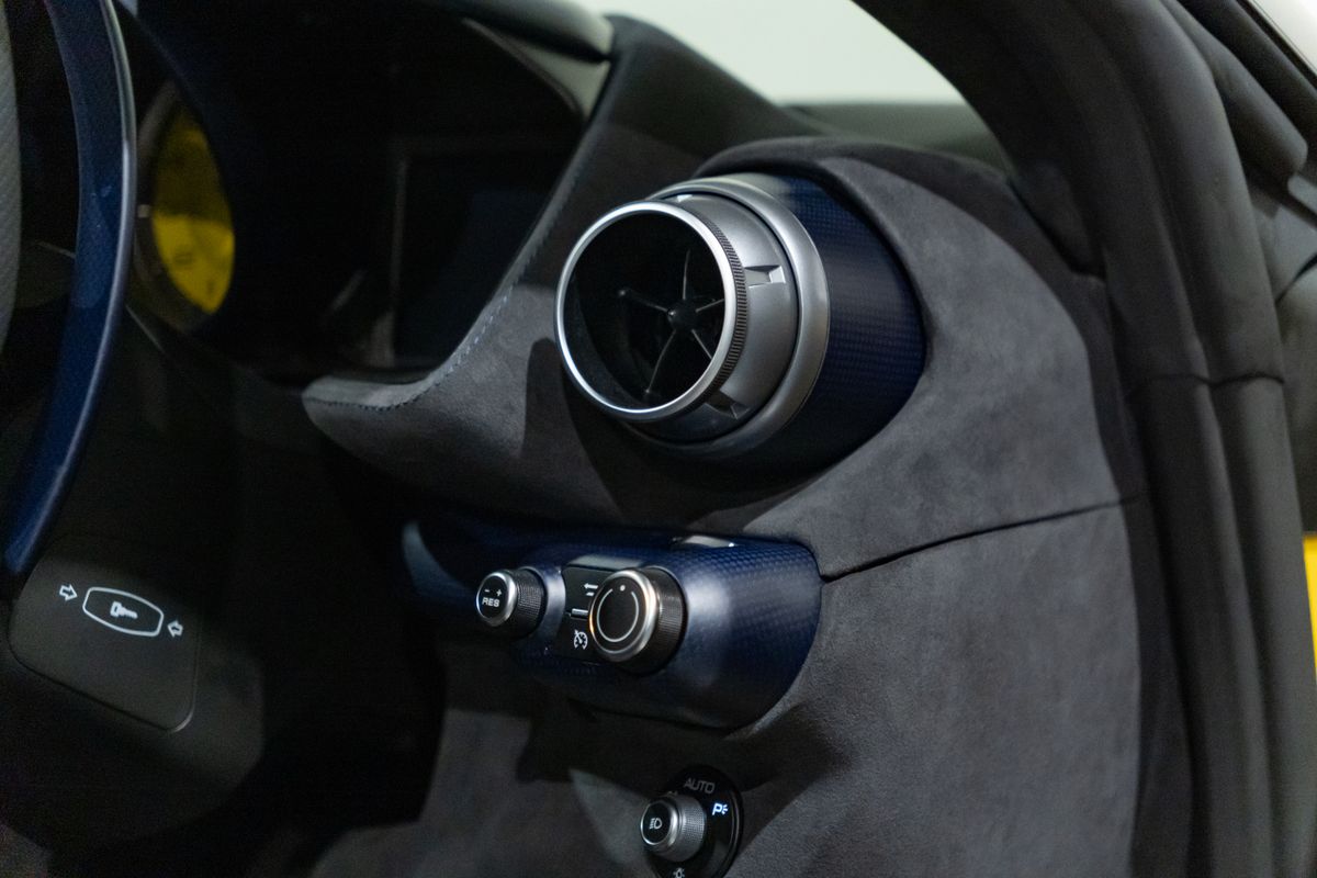 2023 Ferrari 812 Competizione Aperta