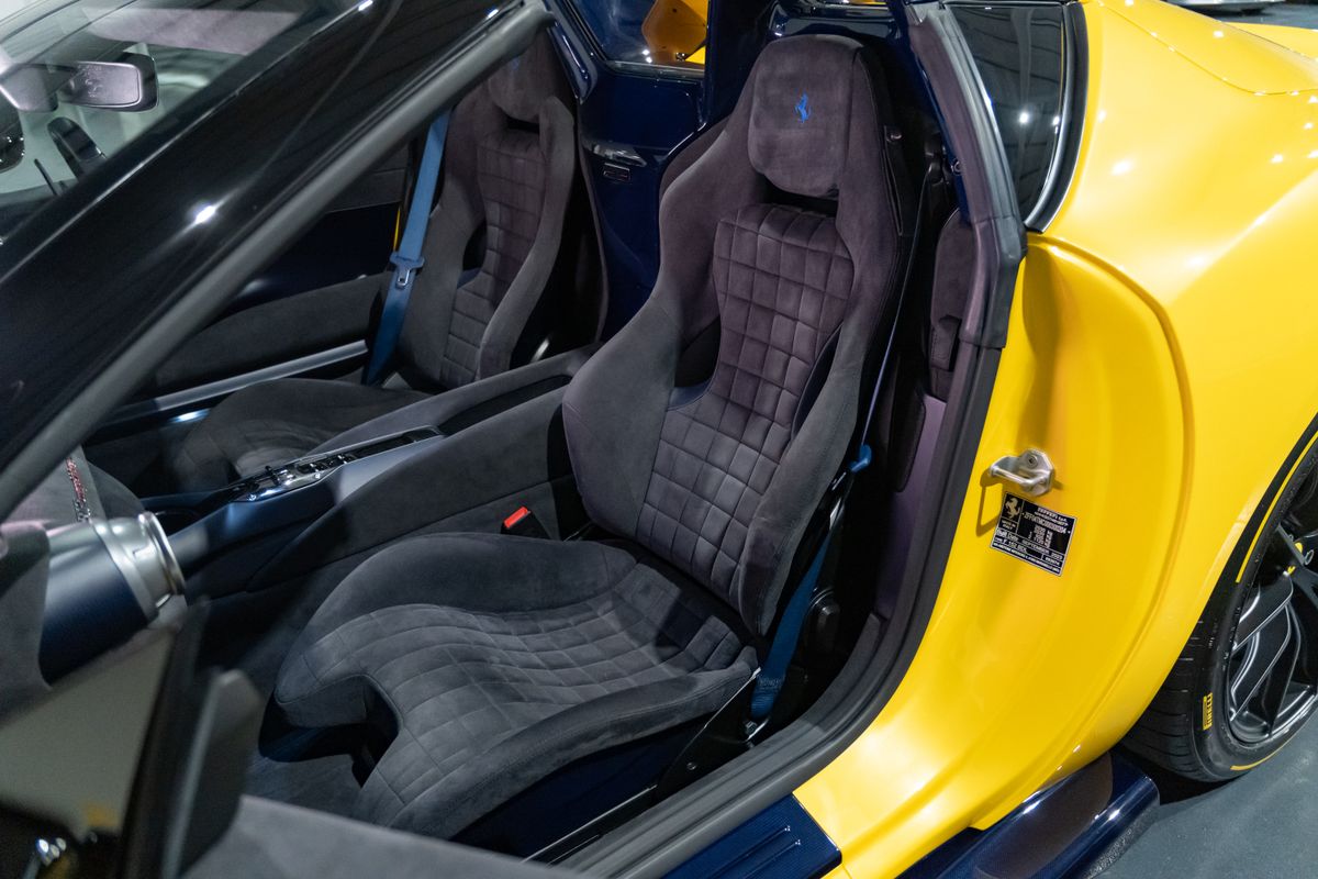 2023 Ferrari 812 Competizione Aperta