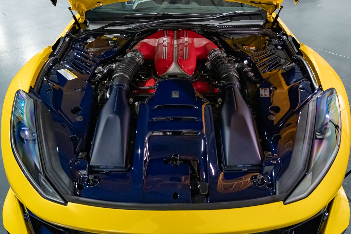 2023 Ferrari 812 Competizione Aperta