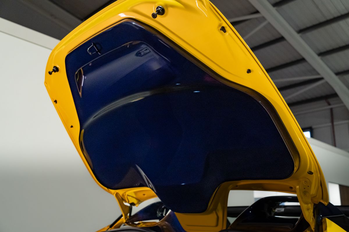 2023 Ferrari 812 Competizione Aperta