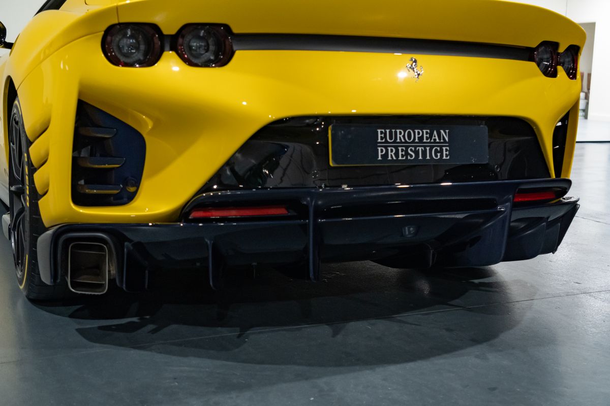 2023 Ferrari 812 Competizione Aperta