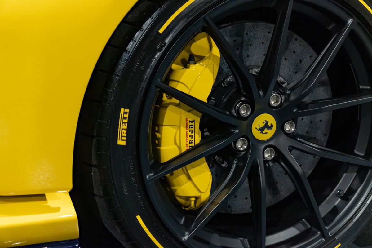 2023 Ferrari 812 Competizione Aperta