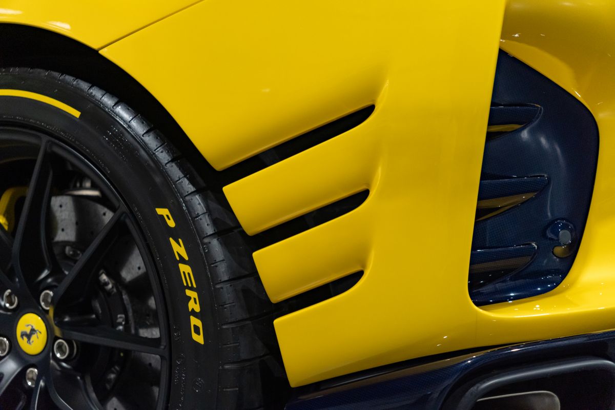 2023 Ferrari 812 Competizione Aperta