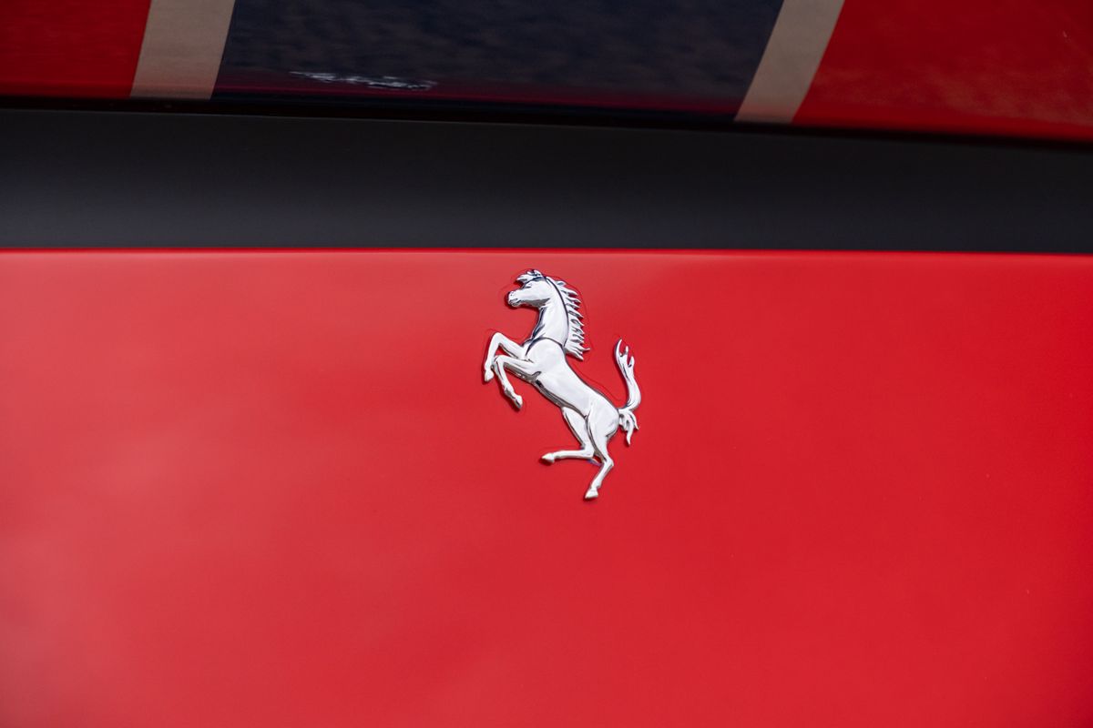 2023 Ferrari 812 Competizione