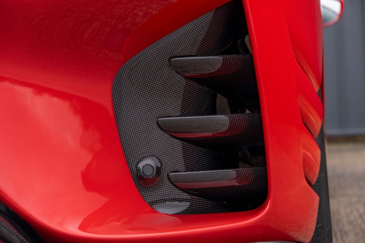 2023 Ferrari 812 Competizione