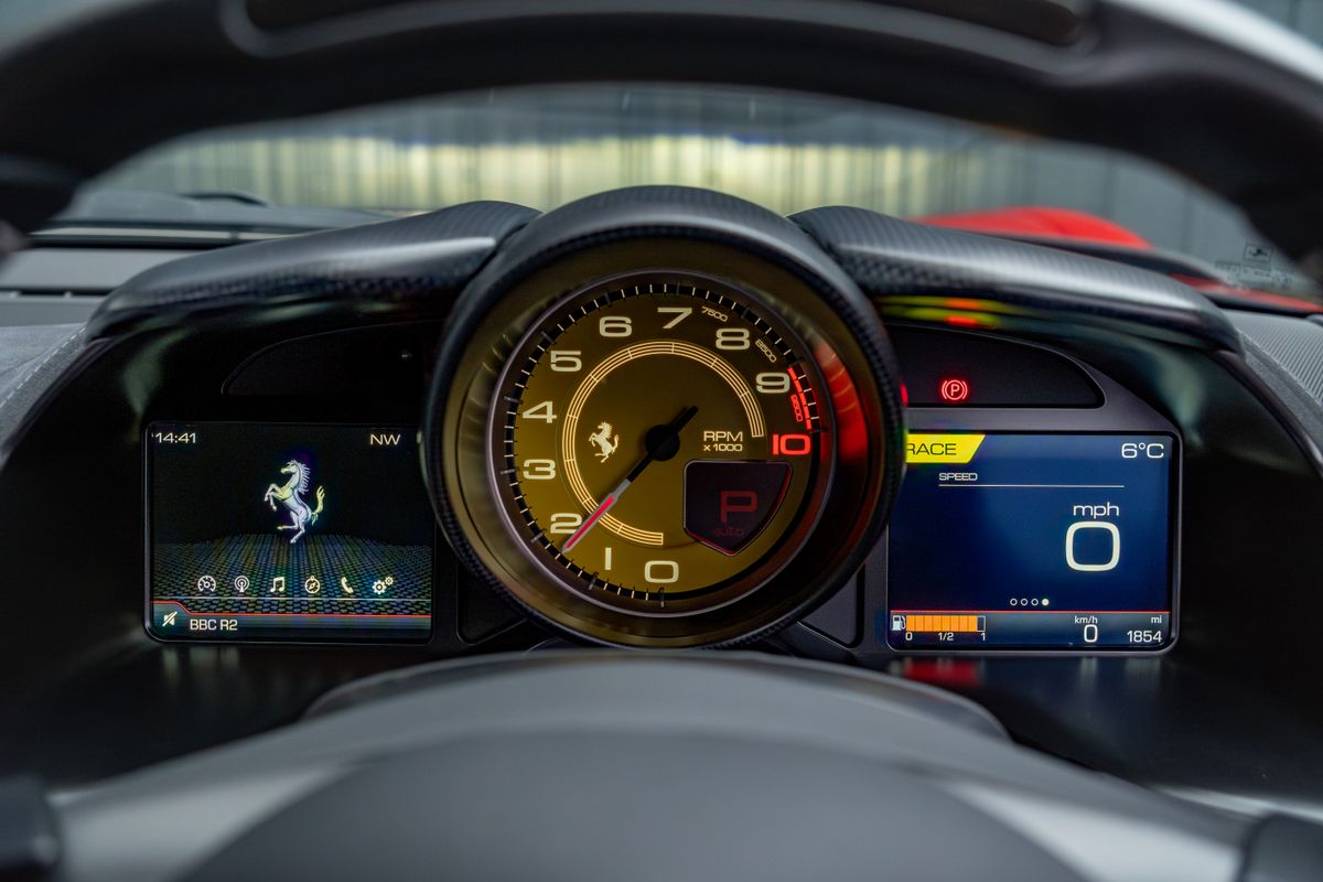 2023 Ferrari 812 Competizione