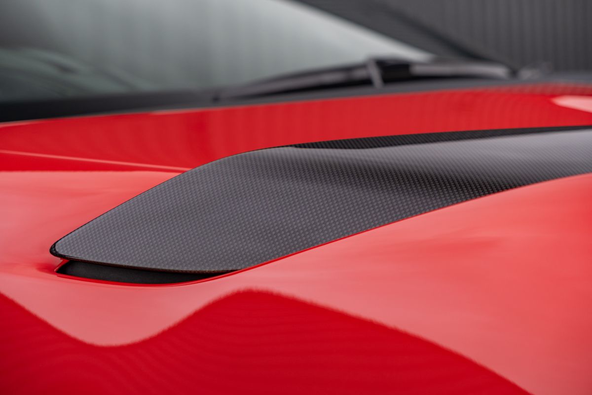 2023 Ferrari 812 Competizione