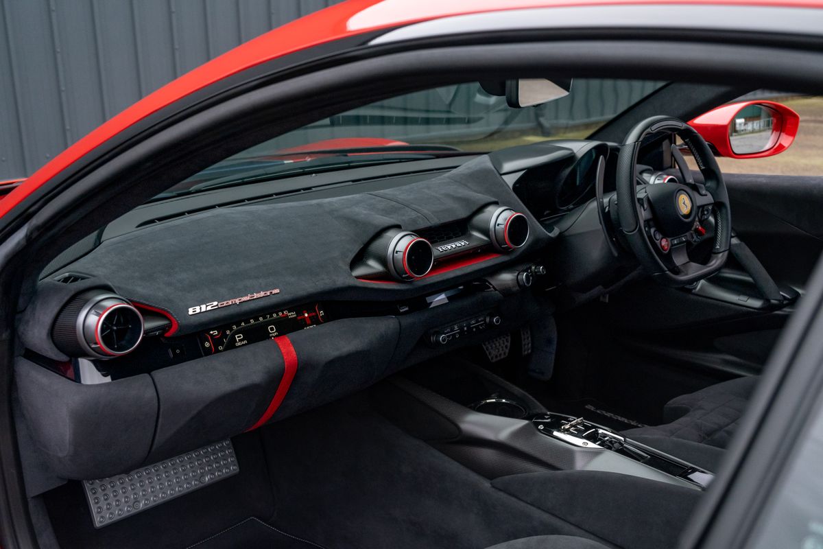 2023 Ferrari 812 Competizione