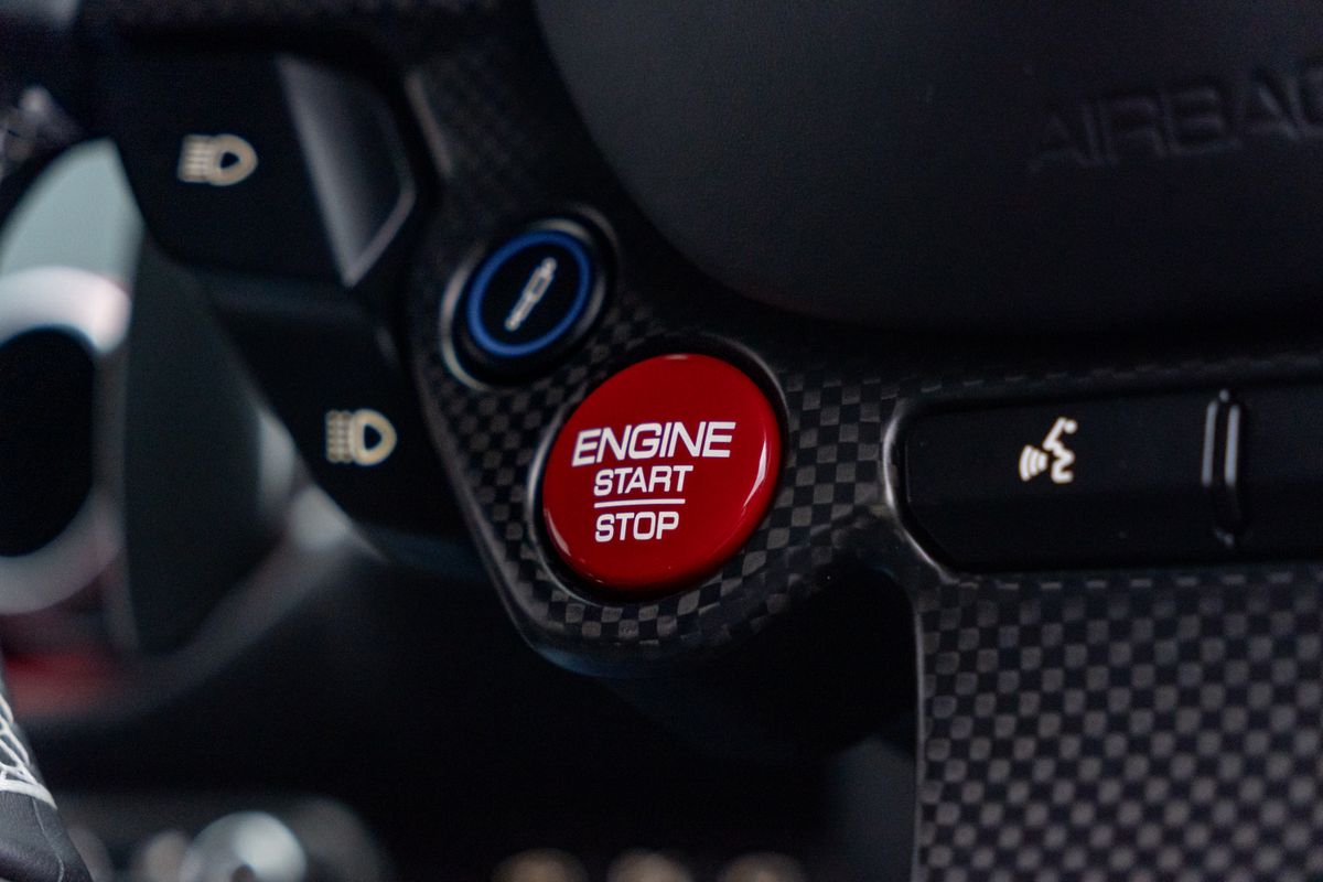 2023 Ferrari 812 Competizione