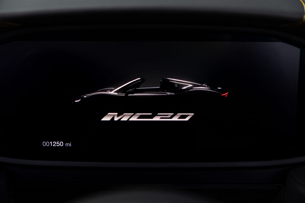 2023 Maserati MC20 Cielo