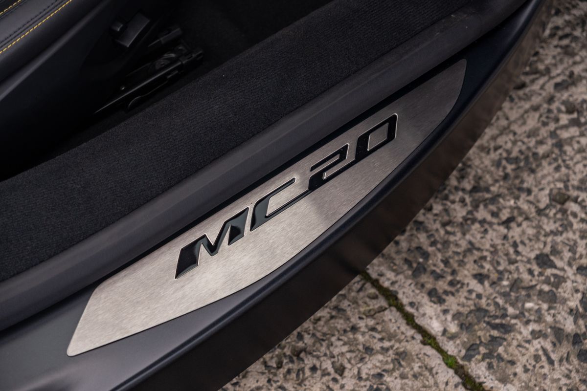 2023 Maserati MC20 Cielo