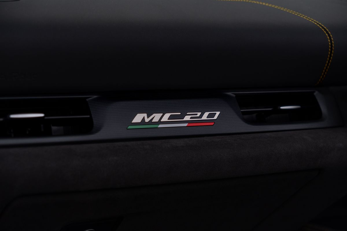 2023 Maserati MC20 Cielo