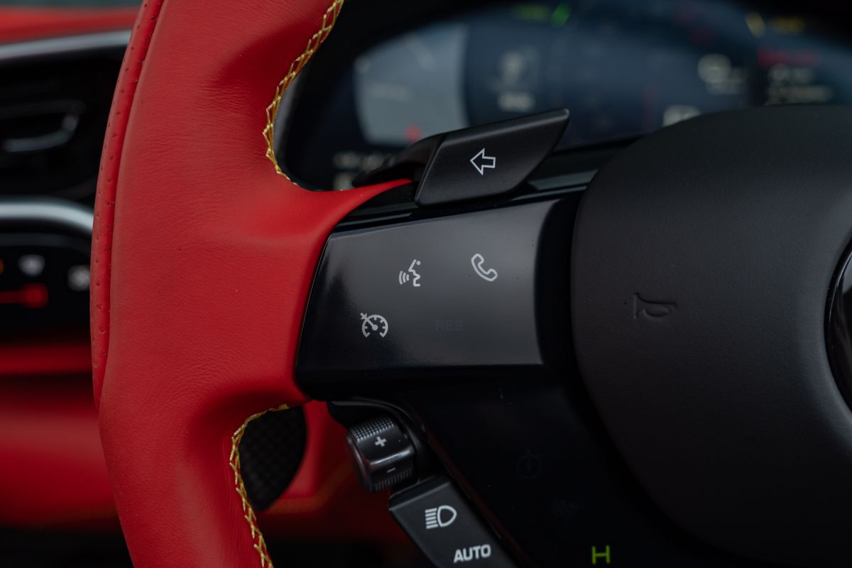 2023 Ferrari 296 GTS