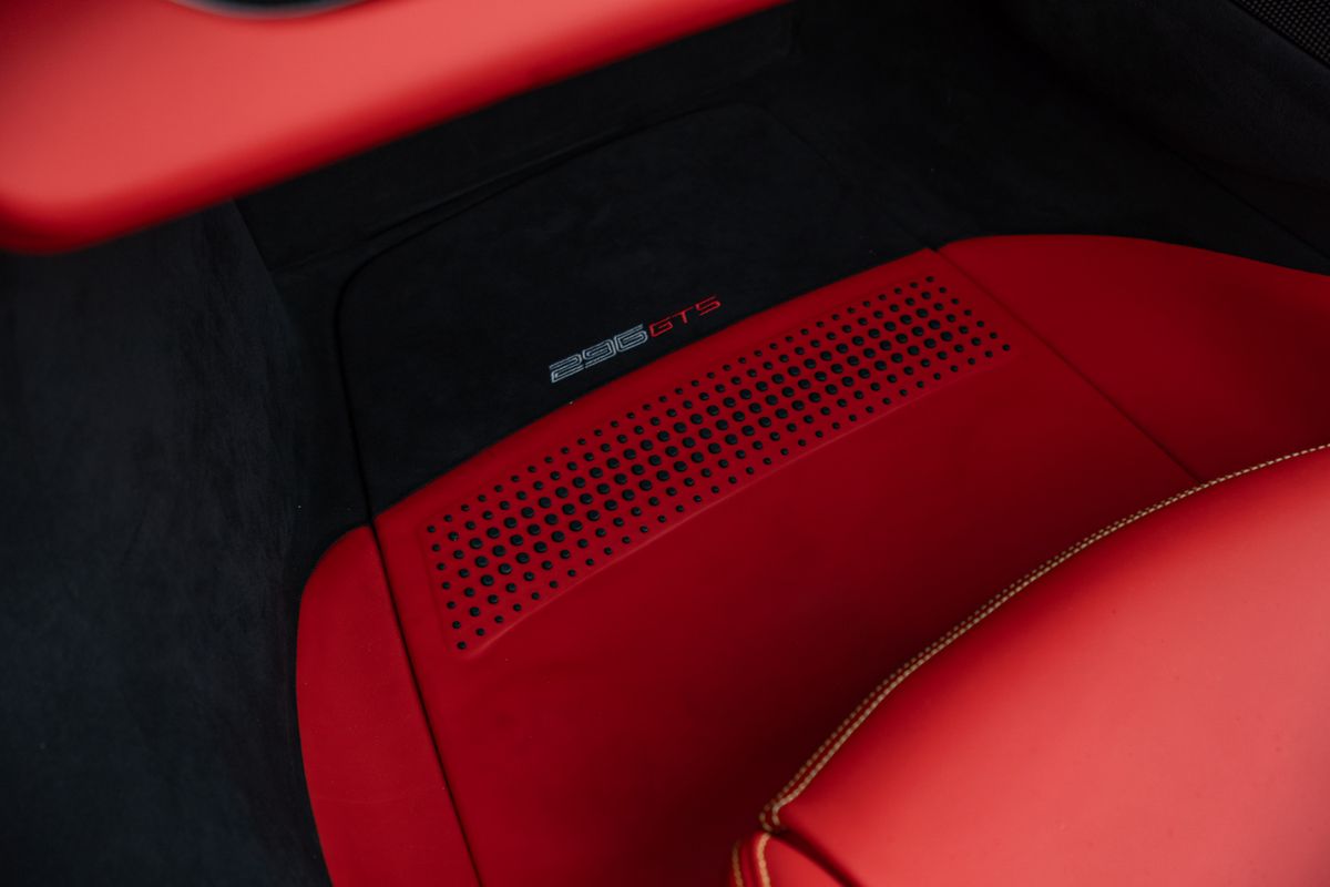 2023 Ferrari 296 GTS