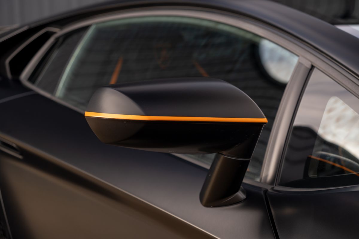 2022 Lamborghini Aventador Ultimae