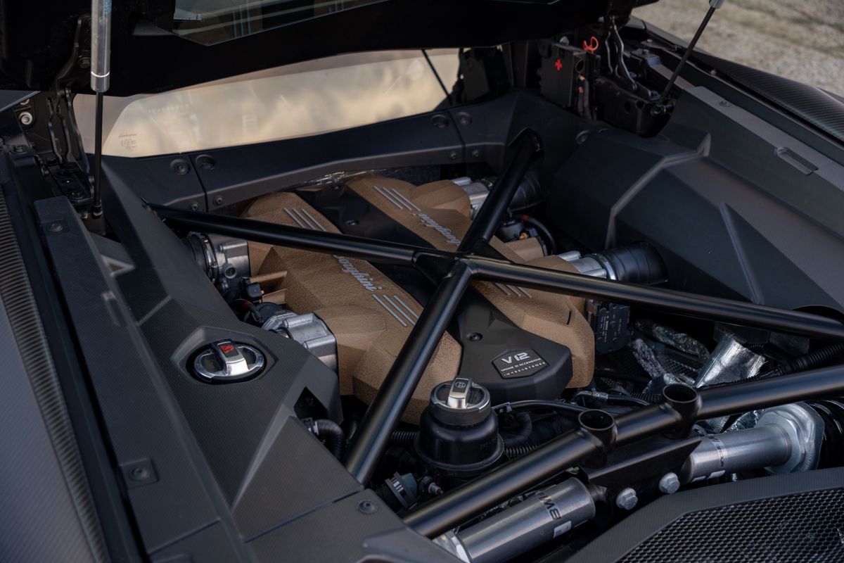 2022 Lamborghini Aventador Ultimae