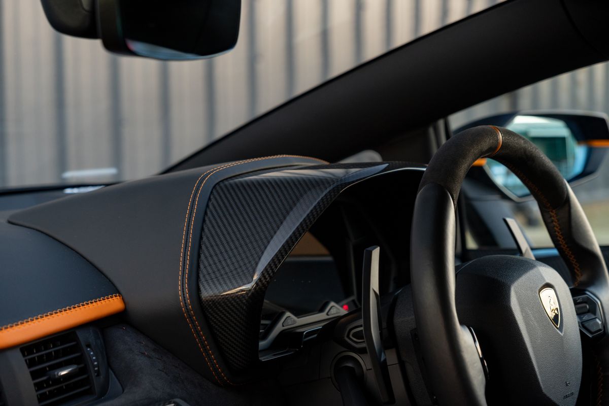 2022 Lamborghini Aventador Ultimae