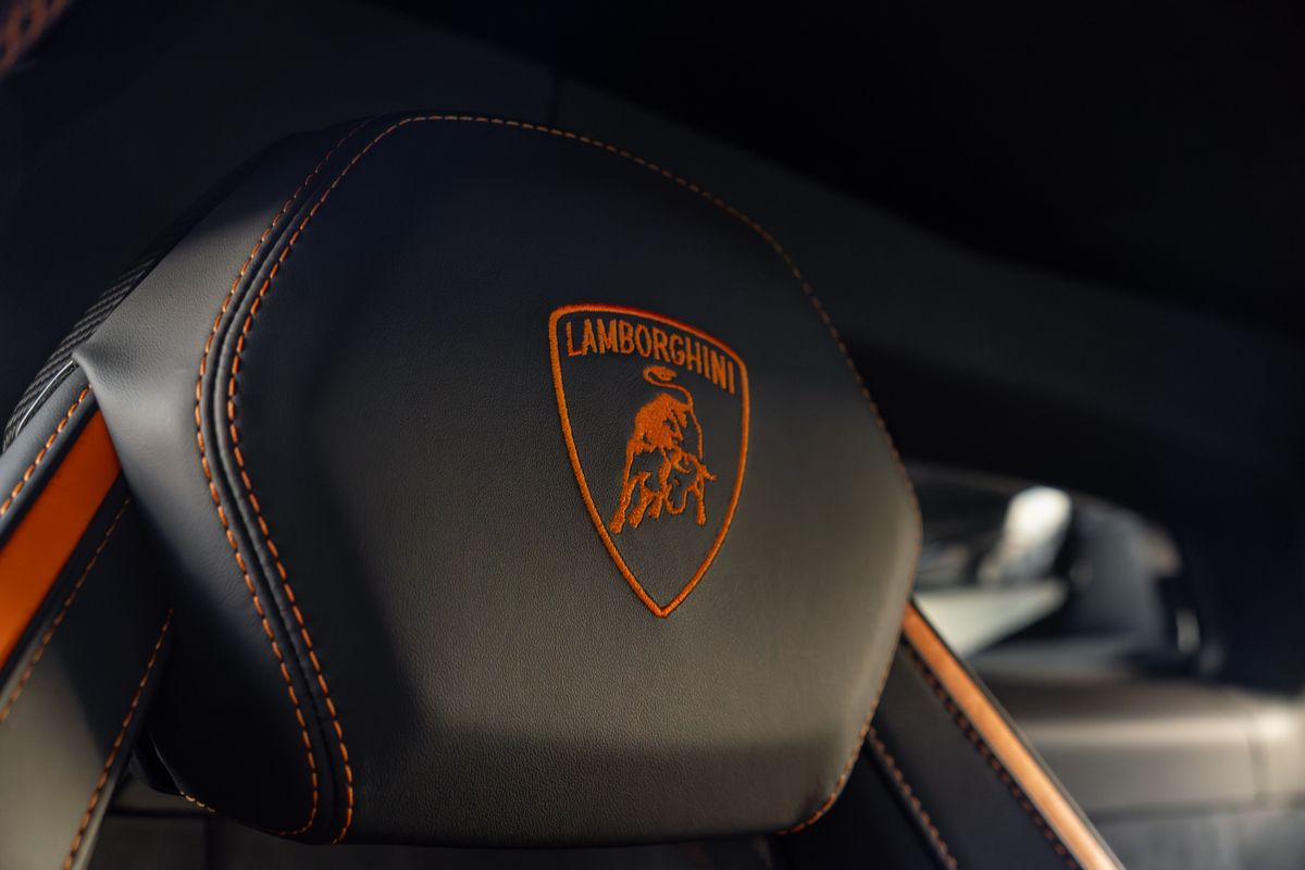 2022 Lamborghini Aventador Ultimae