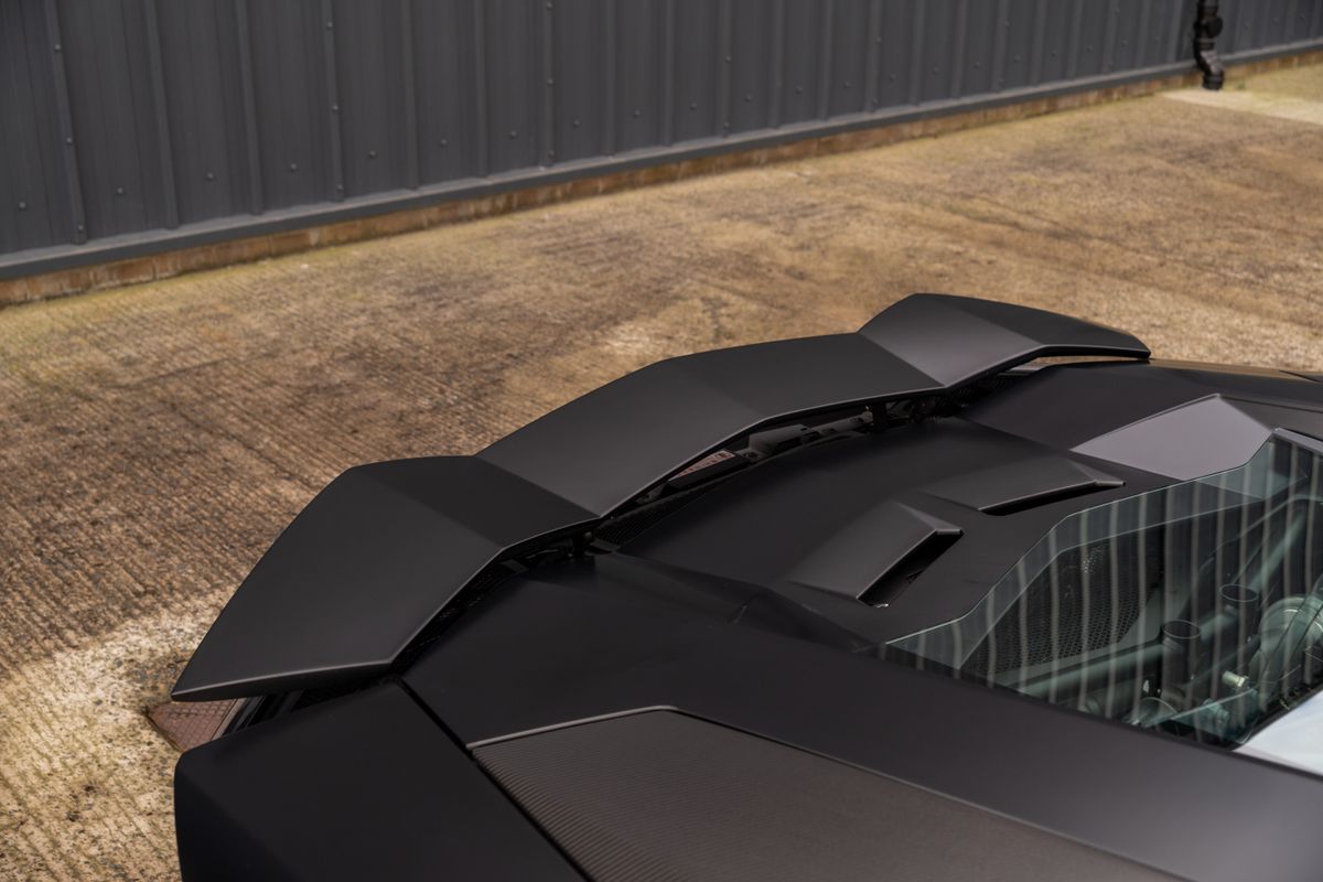 2022 Lamborghini Aventador Ultimae