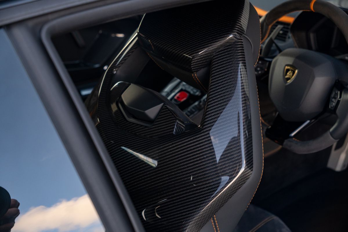 2022 Lamborghini Aventador Ultimae