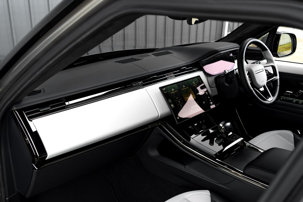 2024 Land Rover Range Rover Sport SV Edition One Urban