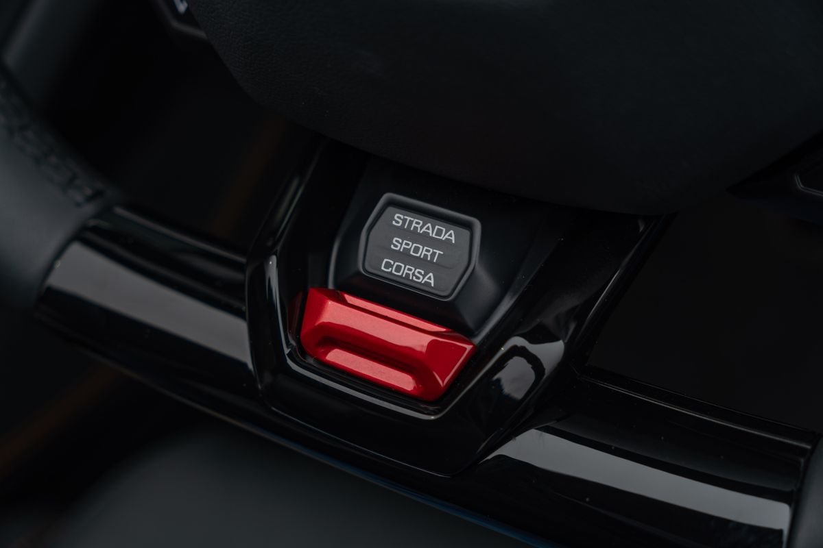 2023 Lamborghini Huracan Evo Spyder