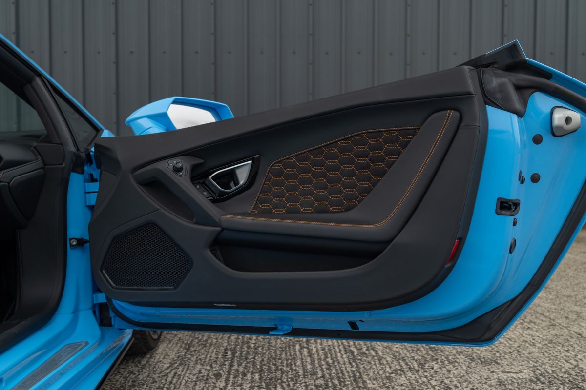 2023 Lamborghini Huracan Evo Spyder