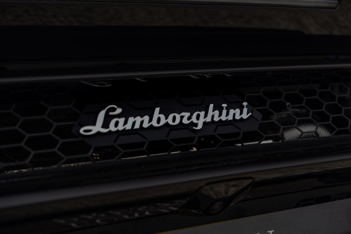 2023 Lamborghini Huracan Evo Spyder