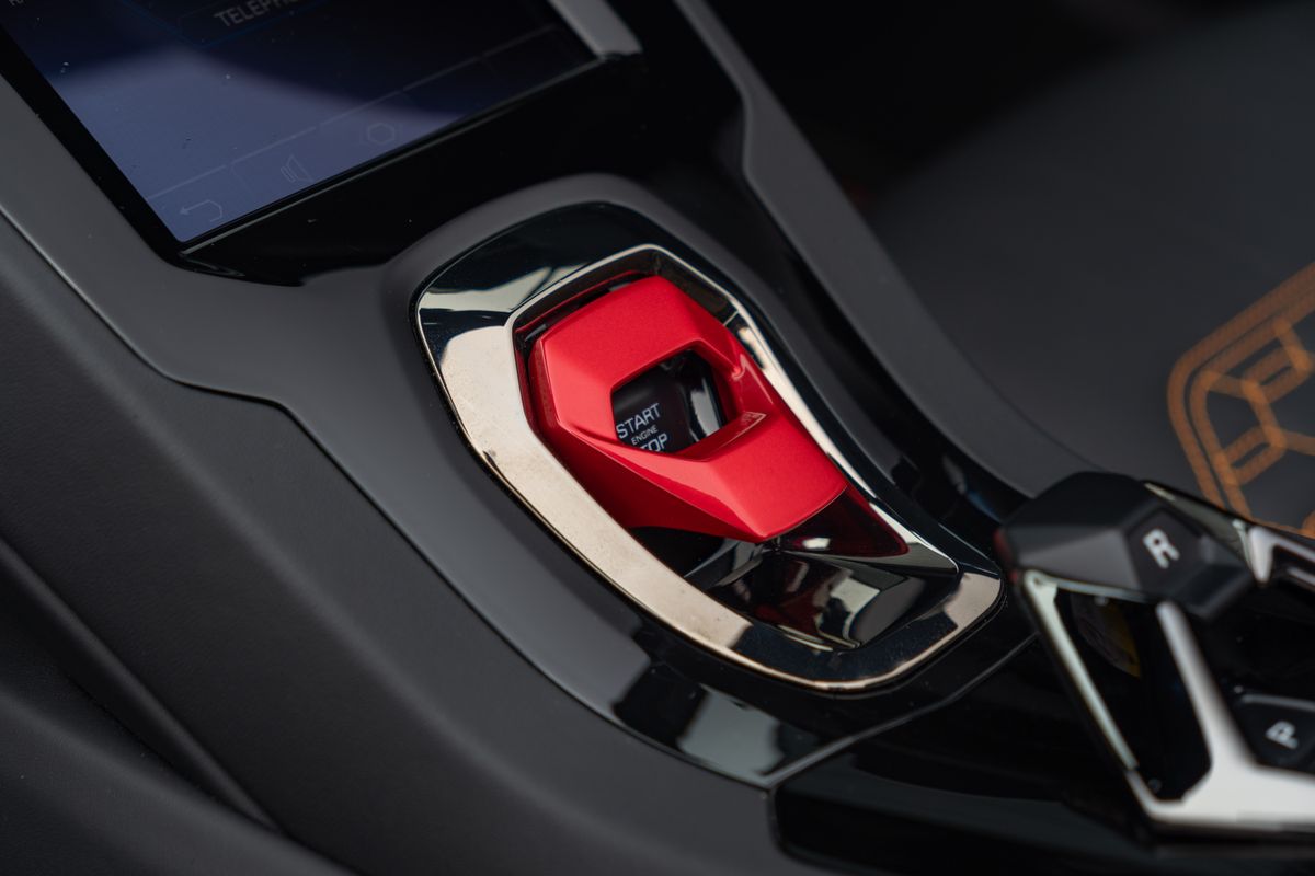 2023 Lamborghini Huracan Evo Spyder