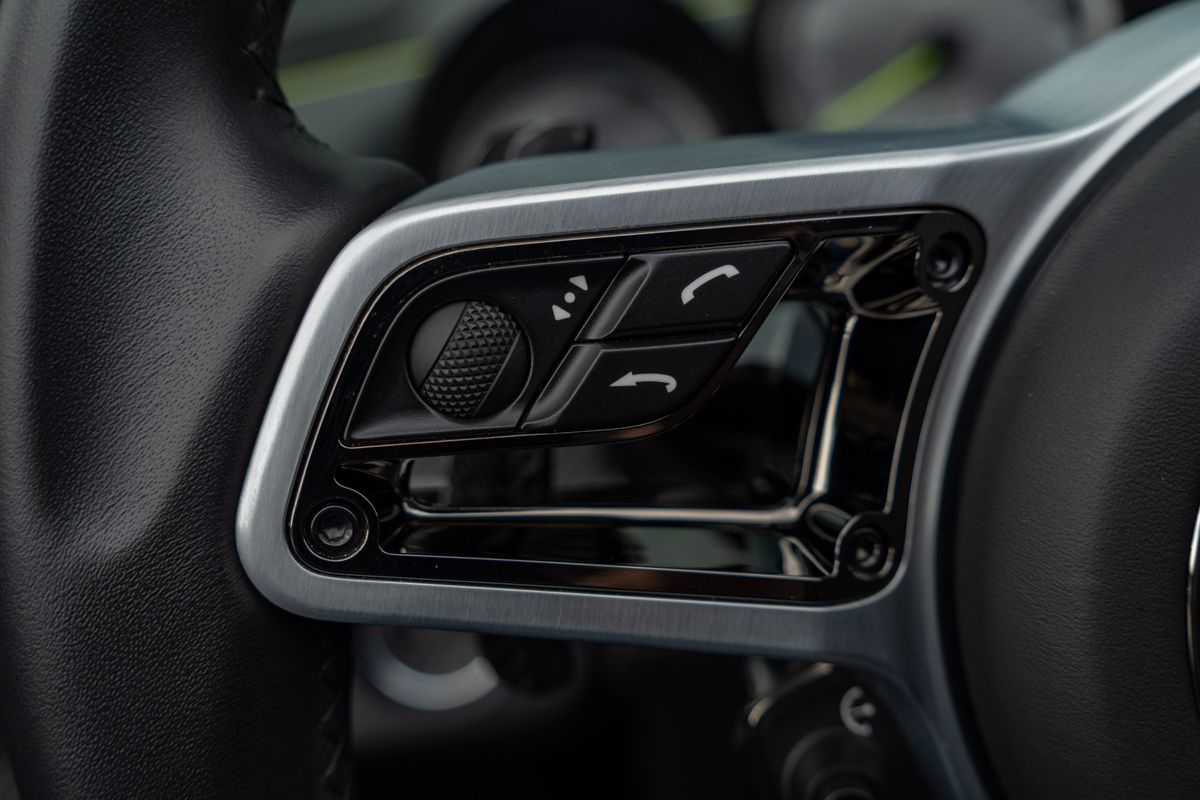 2015 Porsche 918 Spyder