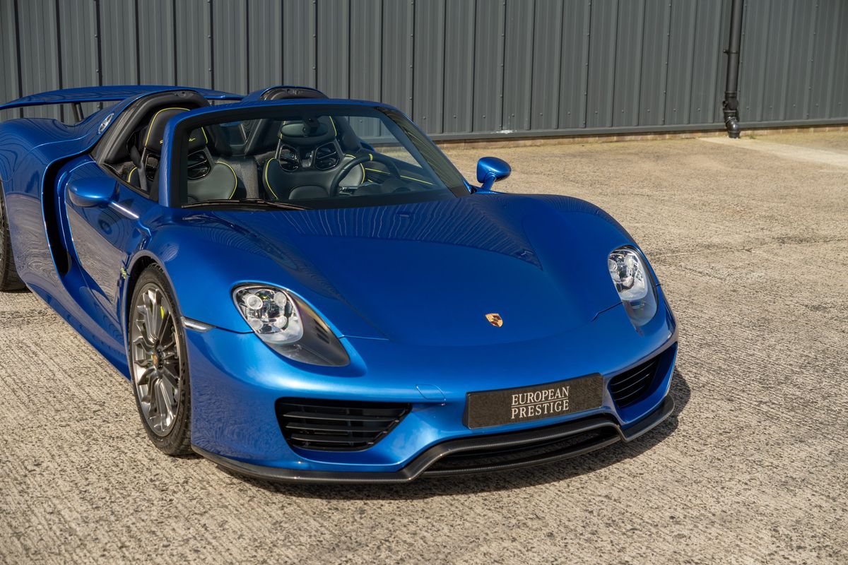 2015 Porsche 918 Spyder