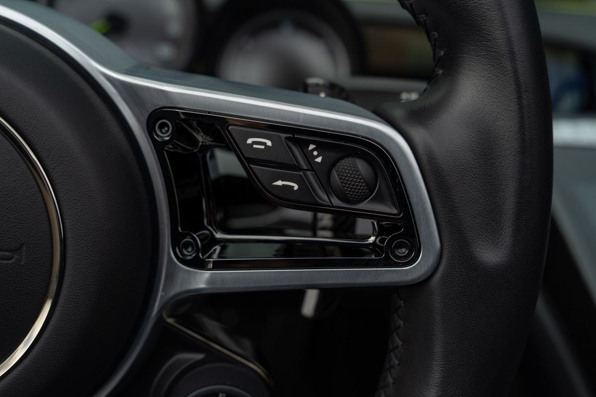 2015 Porsche 918 Spyder