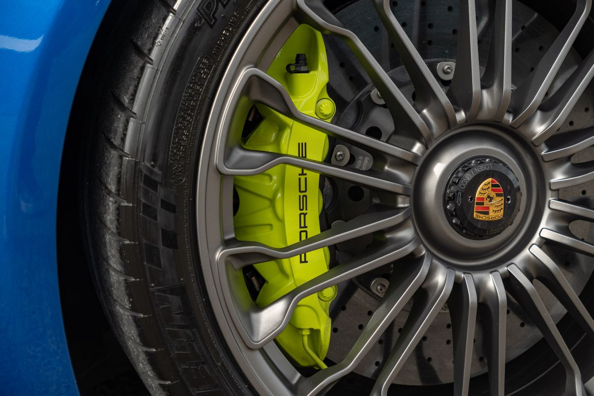 2015 Porsche 918 Spyder