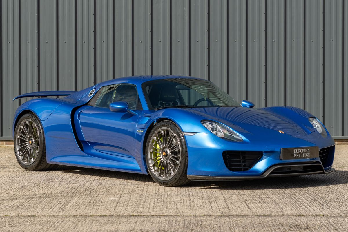 2015 Porsche 918 Spyder