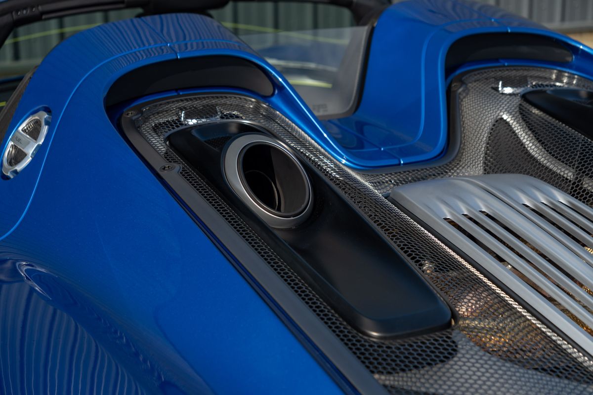 2015 Porsche 918 Spyder