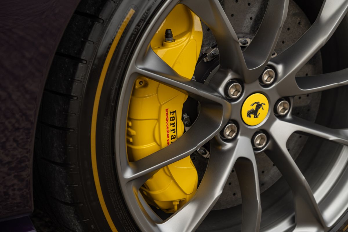 2022 Ferrari 812 Competizione