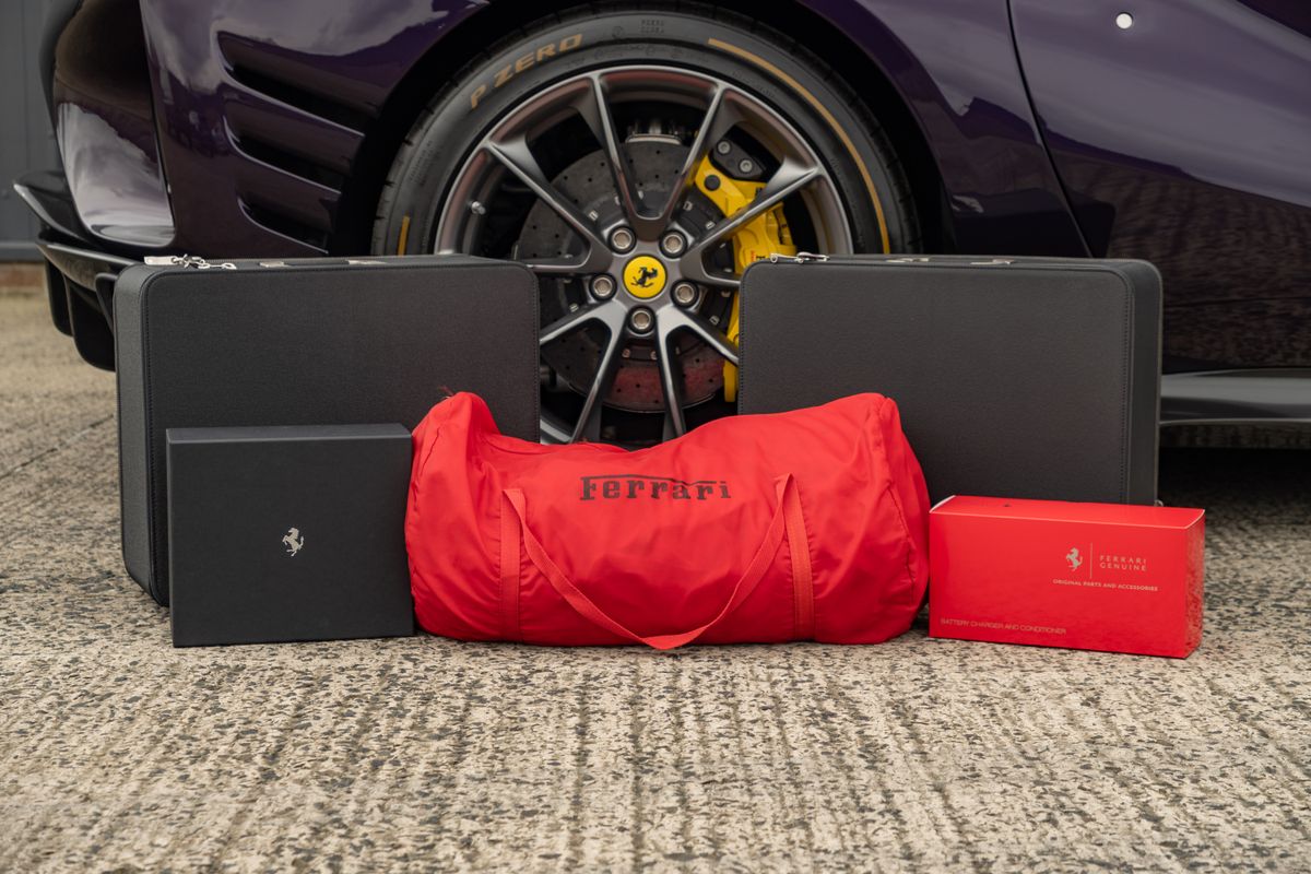 2022 Ferrari 812 Competizione