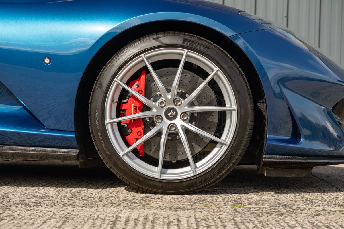 2019 Ferrari 812 Superfast