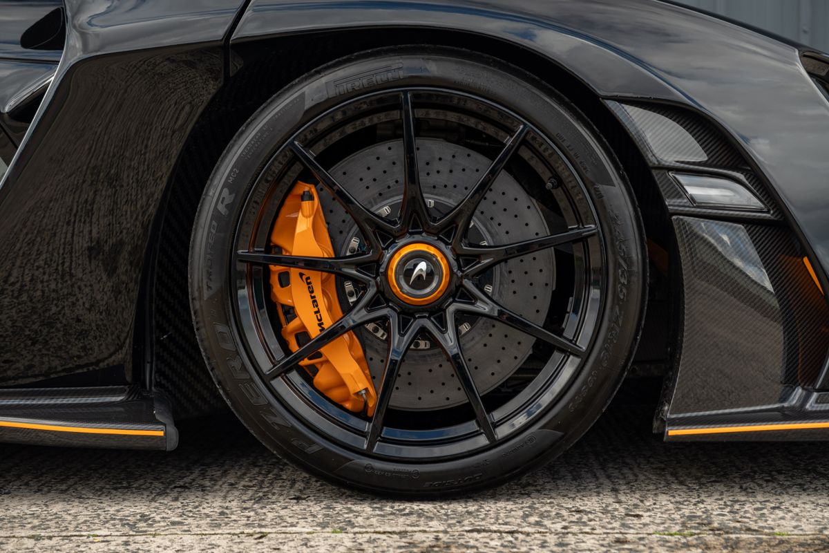 2019 McLaren Senna