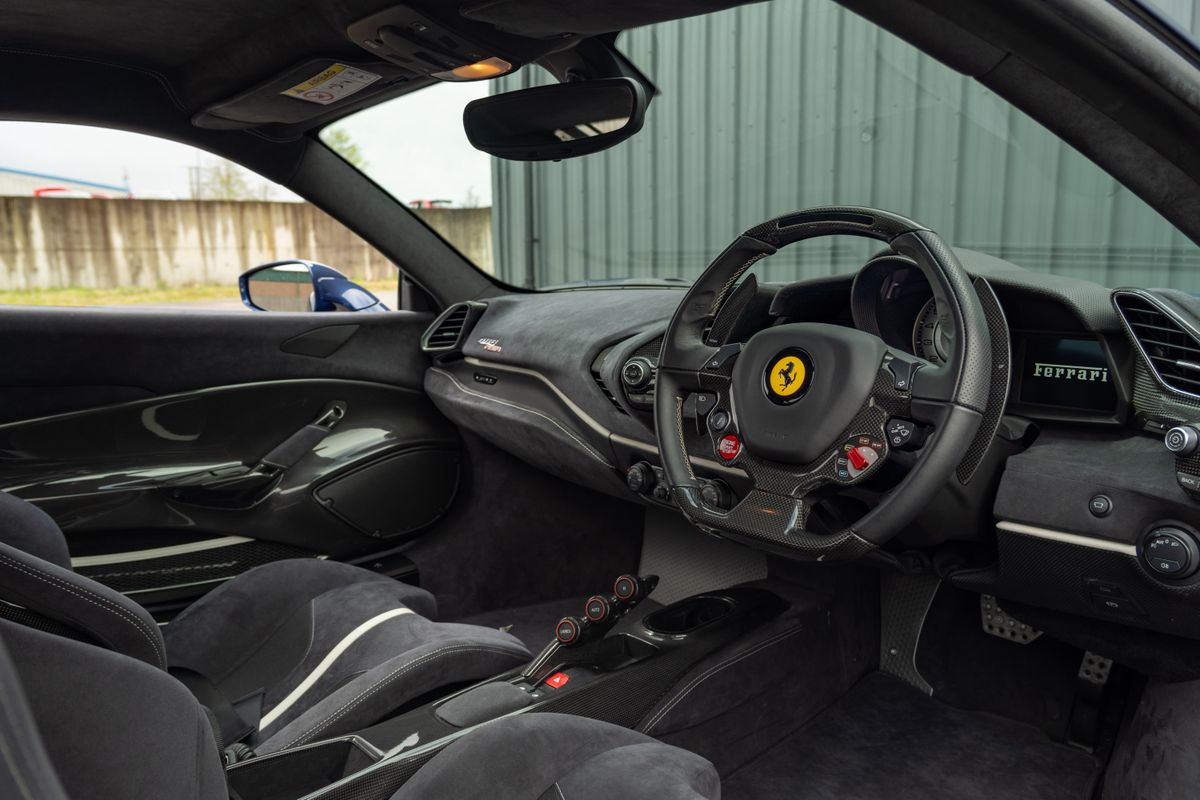 2020 Ferrari 488 Pista