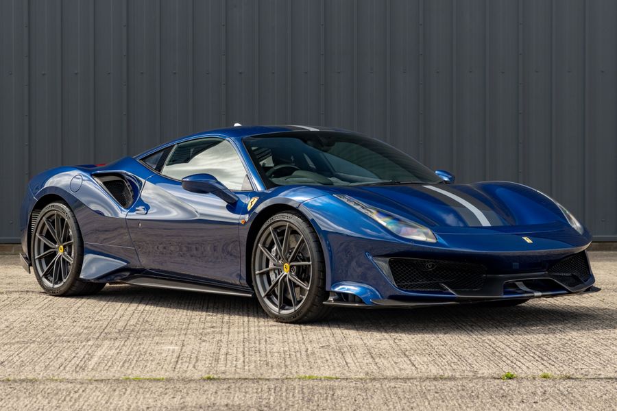 Ferrari 488 Pista