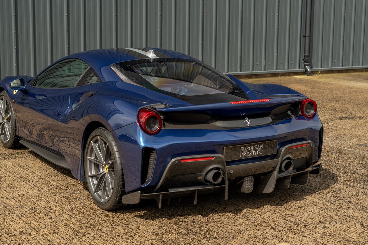 2020 Ferrari 488 Pista