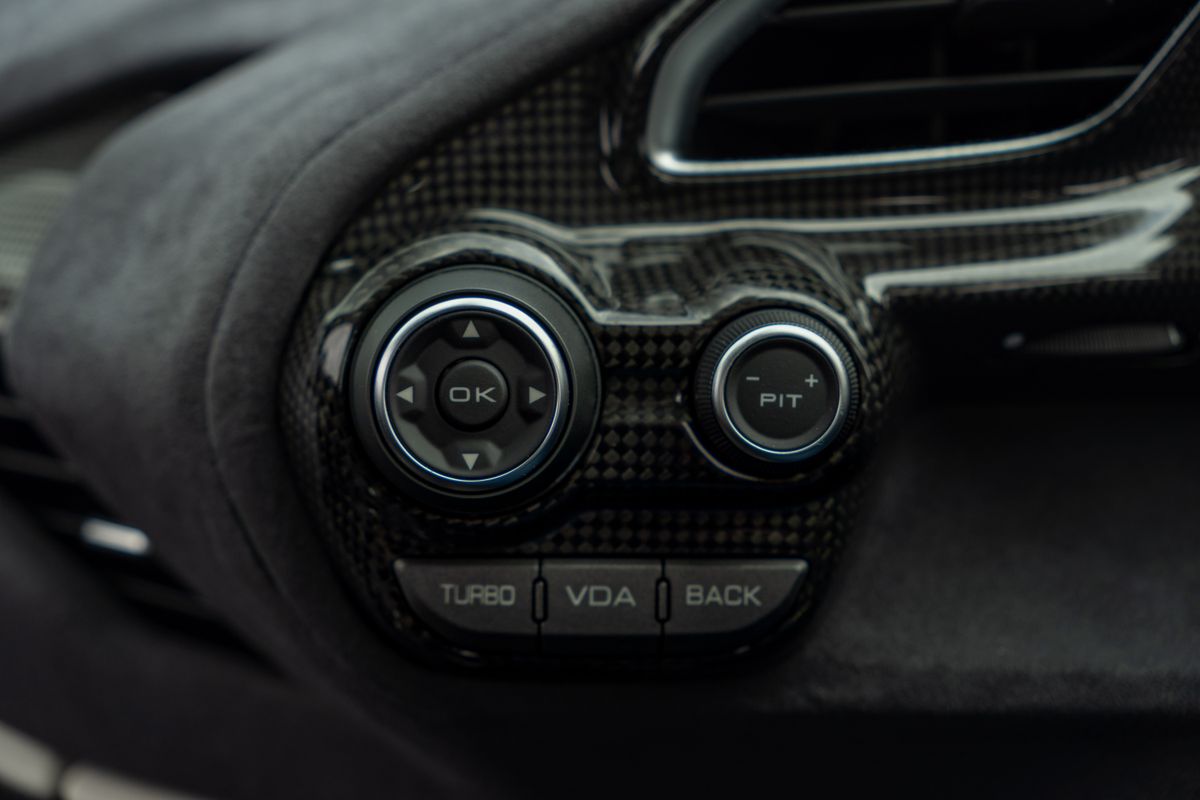 2020 Ferrari 488 Pista