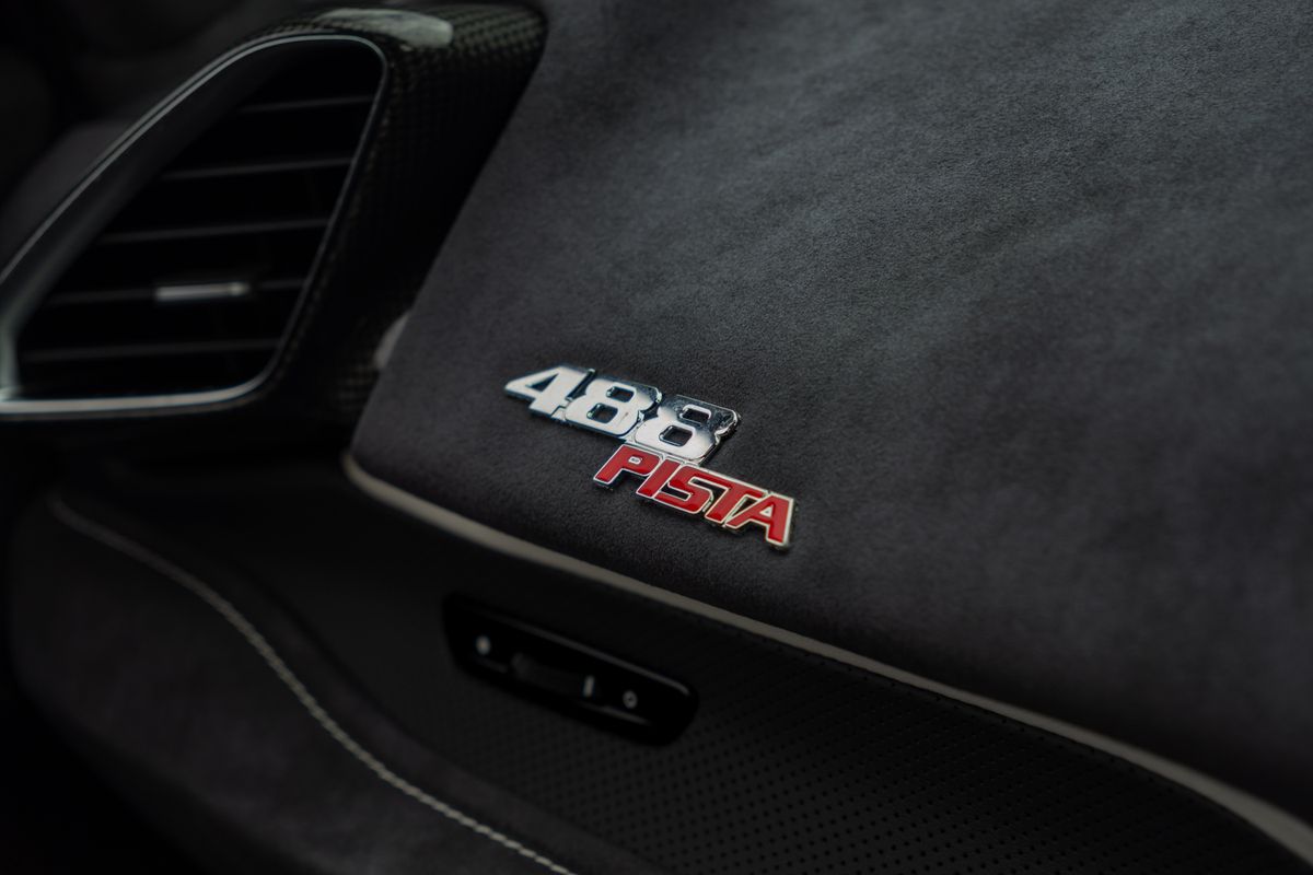 2020 Ferrari 488 Pista