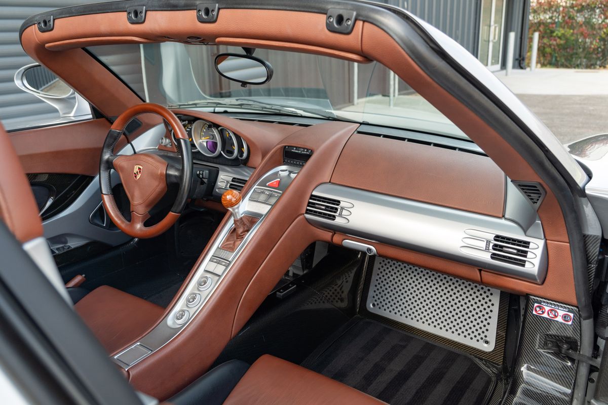 2004 Porsche Carrera GT