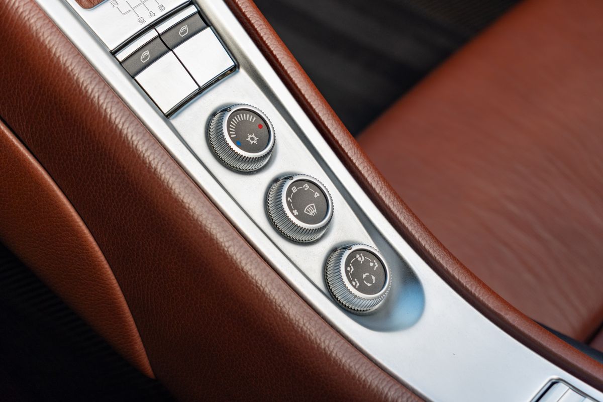 2004 Porsche Carrera GT