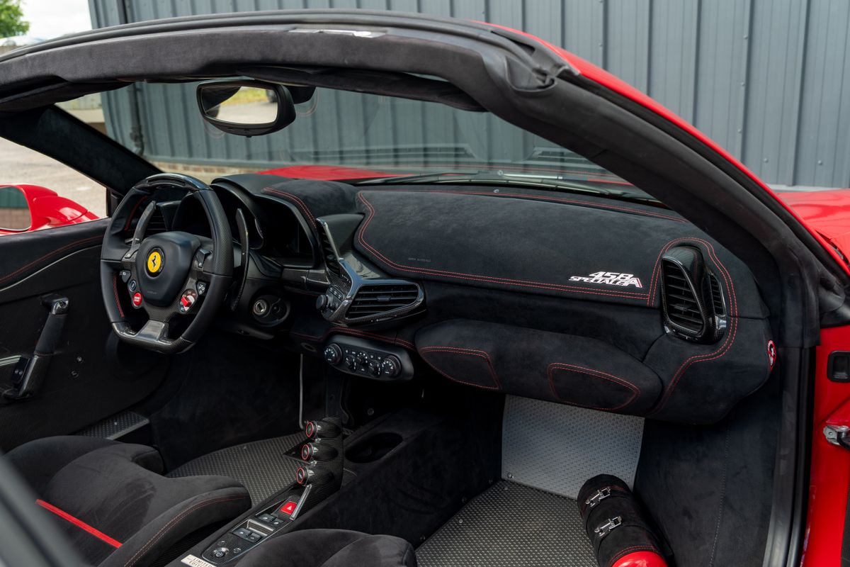 2015 Ferrari 458 Speciale Aperta