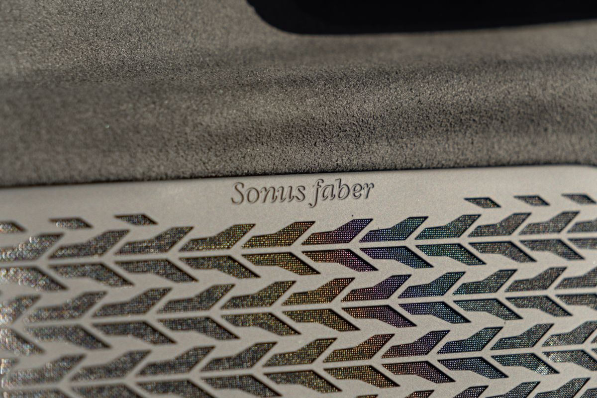 2025 Lamborghini Revuelto